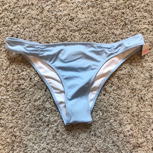 Victoria’s Secret Bikini Bottoms - Picture 1 of 4